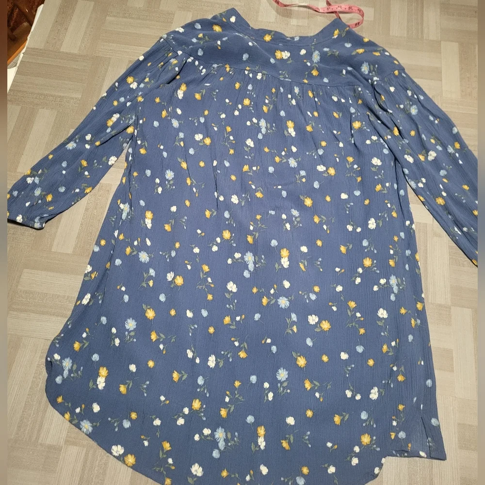 -A.N.A. Blue Dress with Yellow and White Floral Pattern Long Sleeve - Picture 5 of 7